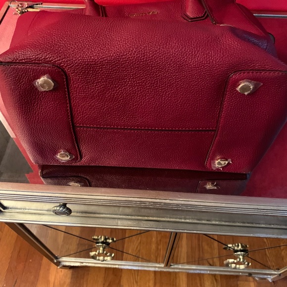 Michael Kors Studio Mercer Large Tote. - Picture 5 of 9